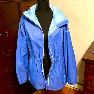 Columbia rain coat/windbreaker